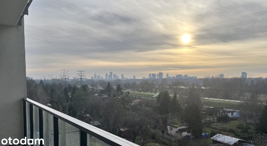Apartament z widokiem na Warszawę i park, Bulwary Praskie,Jagiellońska