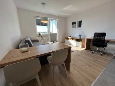 Wynajem Kawalerka 28 m2, Gaj, V piętro, balkon, klimatyzacja, winda, rowerownia