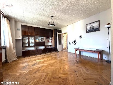 Kamienica z widną - widok od podwórza - ciche