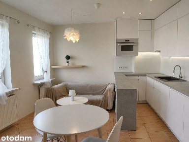 Kawalerka, Metro Stokłosy, KEN, 6 z 7 pięter, ochrona, cisza, balkon