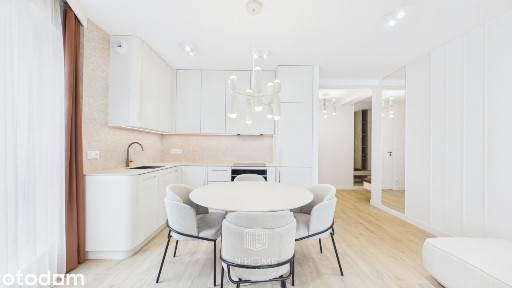 kompletnie wyposażony apartament/ul.Długa/4 pok/2 balkony/dwustronny
