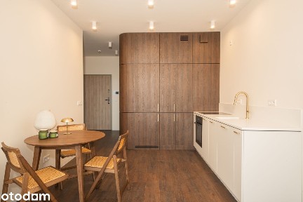 Widokowy apartament na ostatnim piętrze na Zabłociu