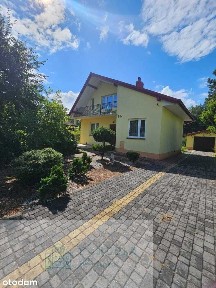 Dom z dużą działką i pięknym ogrodem - Florentynów