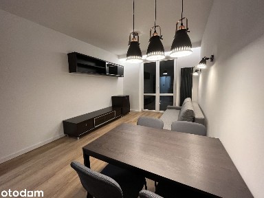 Mieszkanie 2-pokojowe z balkonem i klimatyzacją, 44m2, Ochota/Filtry