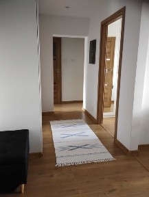 Mieszkanie po generalnym remoncie / 76 m / Loggia / Ścisłe centrum / 2 piętro / Bez piecyka