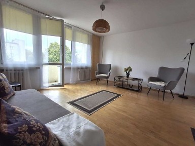 Blisko UŁ kawalerka z dużym balkonem na wynajem, bloki, II piętro, parking, zamykane osiedle ul. Pomorska 70