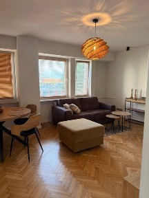 Nowoczesne mieszkanie po generalnym remoncie, Centrum Katowic, ul. Uniwersytecka, parking, 51m2
