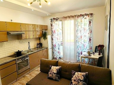 Przytulne 2 pokoje dla pary | Duży balkon | Centrum Tychów | 2 651 zł z czynszem