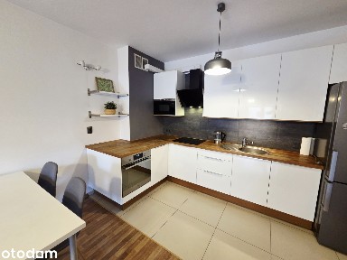 Przestronne 3 pokojowe mieszkanie, balkon, podziemne miejsce postojowe