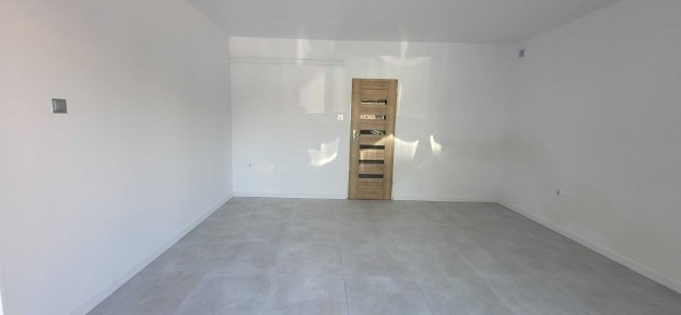 Do wynajęcia lokal usługowo - handlowy 22 m2 - Inowrocław, ul. Św. Ducha/ Andrzeja 7 (kuj. - pom.)