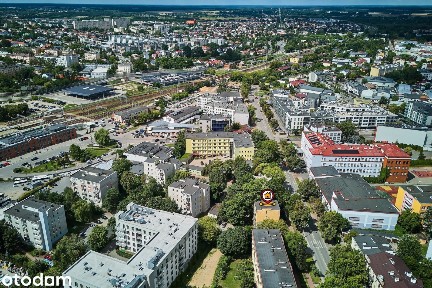 Przestronne 3-pokojowe z garażem w kameralnym budynku w centrum miasta