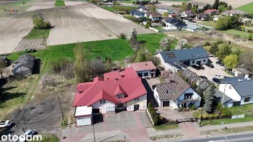 Budynek handlowo-usługowy - Ceków