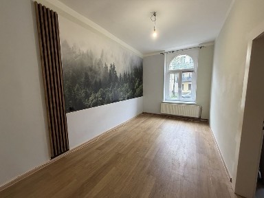 Mieszkanie 80 m² w kamienicy centrum Jeleniej Góry, wysoki parter