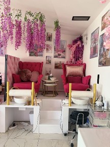 Podnajem Stanowiska MANICURE/Pedicure Warszawa- TARGÓWEK