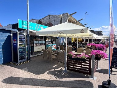 Miejsca handlowe HEL handel, usługi, gastronomia, foodtruck