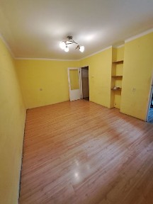 Sprzedam mieszkanie M 2 pokój z kuchnią27.70m