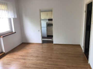 Kawalerka (31 m2) w centrum Retkini - BEZPOŚREDNIO