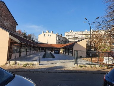 Jasna 4 lokal na salon kosmetyczny,biuro itp