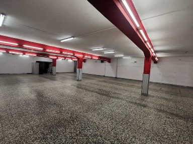 Lokal usługowo-handlowy 600 m w centrum Jędrzejowa