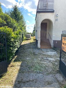 Dom z ogrodem i budynkiem gospodarczym | Wieluń
