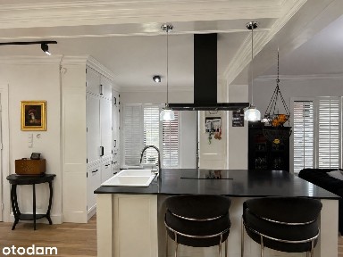 Dom jednorodzinny w sercu Olsztyna - cisza, zieleń i 233 m²