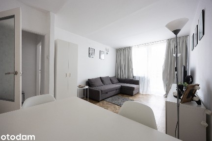 Muranów | 2 pokoje, balkon, osobna kuchnia | bez prowizji