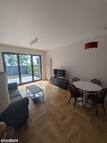 Unikalne 2 pokoje (41 m²) z prywatnym ogródkiem 30 m² | Praga-Północ