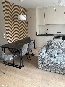 Wynajem 3-pokojowego mieszkania z balkonem