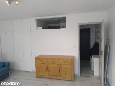 Kawalerka na Ul. Zelaznej/Studio Flat to rent in Warsaw center
