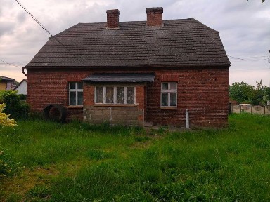 Wodziczna - blisko Kępno, dom do remontu plus zabudowania gospodarcze