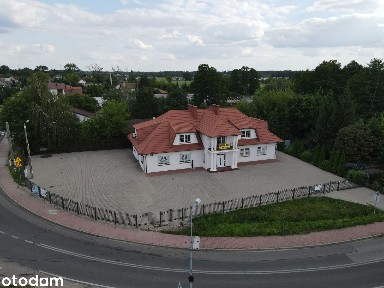 Lokal usługowy do wynajęcia z parkingiem
