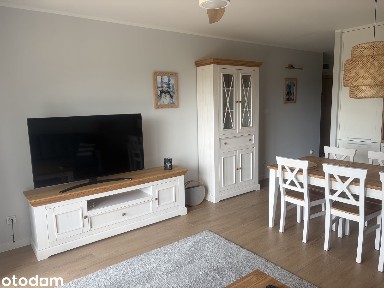 Kompletnie wyposażony apartament z dwoma tarasami i miejscem garażowym