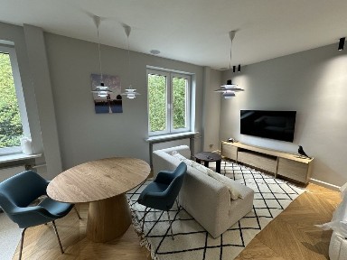 Kawalerka 35m2 | 5min od Łazienek | widok na park | po remoncie