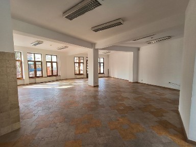 Lokal użytkowy do wynajęcia | 150 m2 | parter | centrum miasta