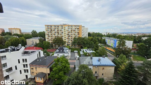 Kawalerka, po remoncie, 8 piętro, ul. Stachiewicza 40A, Azory