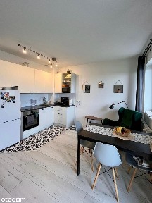 30.8m² | Lipińskiego | 5. p | piękna panorama | balkon 7 m² | najemca