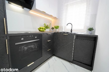 3 pokoje, oddzielna kuchnia, balkon, po generalnym remoncie