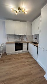 Mieszkanie 2 pok, umeblowane i wyposażone, 33m2, winda, balkon, miejsce postojowe, ogrodzone osiedle, Rumia ul. Jeziorna