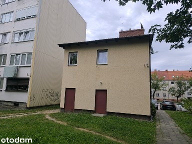 Mieszkanie z lokalem użytkowym na sprzedaż