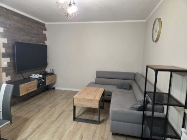 BEZPOŚREDNIO | TRAMWAJ 270m | Gotowe 50m2, osobna kuchnia, balkon 8m2 + miejsce | Jagodno
