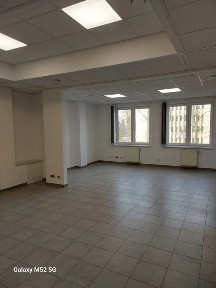 Lokal 50 m2 w centrum miasta. Klimatyzacja. Wszystkie media w cenie