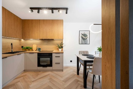3 pokojowe | Rozkładowe | Balkon | Dwie strony świata | Po remoncie | 3 piętro | Górna