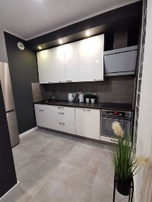 Naramowice, 2 pokoje 42m², miejsce w hali garażowej, osobna kuchnia, od 1 września