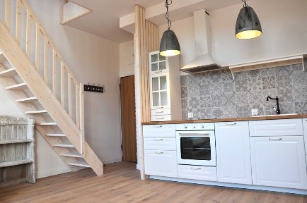 Stylowy apartament dwupoziomowy w centrum ul.Bukowska 21
