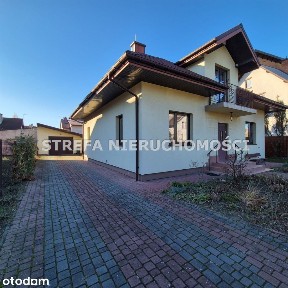Dom o pow. 128m2 na działce o pow. 558m2, Sulejów