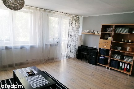 Przestronna kawalerka przy Jeziorku Gocłowskim | ul. Rozłucka