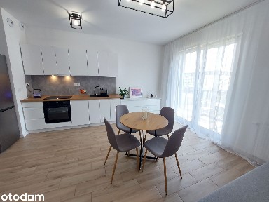 Mieszkanie 1-pokojowe z garderobą, balkonem garażem komórką lokatorską