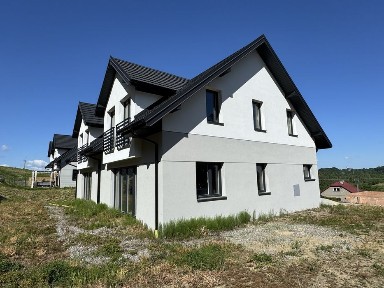 Radlna 139 m2, dzialka 500 m2. Widokowa okolica