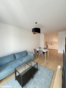 Kajdasza 8a, 2 pokoje, mp, Pojemne szafy