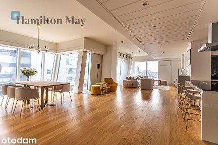 Czteropokojowy apartament | Złota 44